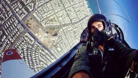  photo FOTOSelfiedeunpilotoenplenovuelo2_zpsb060b6e4.jpg