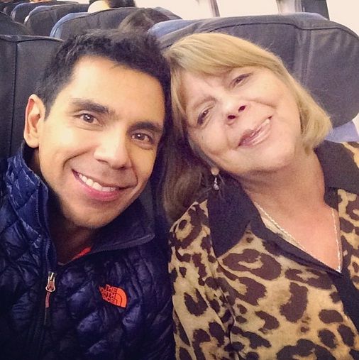  photo LasvacacionesdeJuanPabloQueraltoconelamordesuvida_zps96d43979.jpg