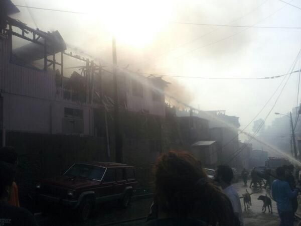  photo Incendioafectoacuteaviviendasencerro_zpsa86e4099.jpg