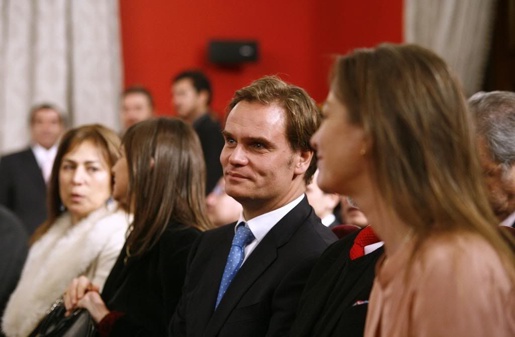  photo A_UNO_402092_zpsb4b1f4cf.jpg