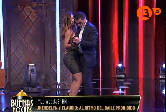  photo JhendelynNuacutentildeezencendioacutelatemperaturaaEduardoFuentesconsexybaile_zpsdf8df021.jpg