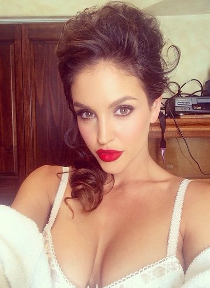  photo EstaesladiosaestadounidensequearrasaenlapaacuteginadePlayboy5_zps2443b379.jpg