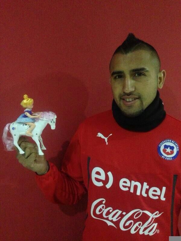  photo HinchashacentodoloposiblepararecuperaraArturoVidal_zpscce64b76.jpg