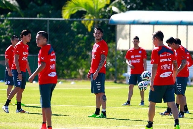 photo AsiacutefueelentrenamientomatinaldelaRojaenBeloHorizonte5_zps52b5a183.jpg