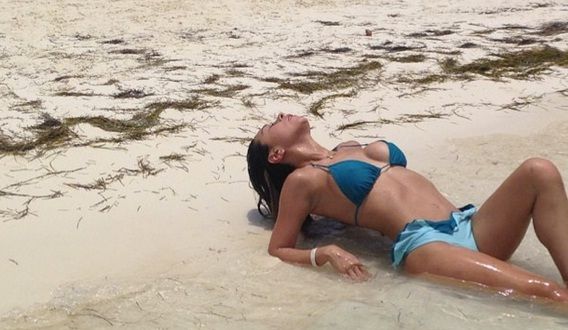  photo JoyceCastiblancoarrasaconsexysfotosenbikinidesdeCancuacuten4_zpsf0837990.jpg