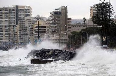  photo Enormesmarejadascomienzanallegaralascostasdelpaiacutes2_zpsc5282f1c.jpg