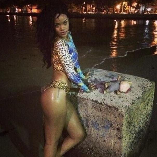  foto RihannasedestapoacuteenBrasilenalocadafiestadecervezas2_zpse1904d61.jpg