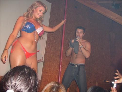  photo FOTOSAsiacuteeraDominiqueGallegoalos17antildeos3_zps589d7ce1.jpg