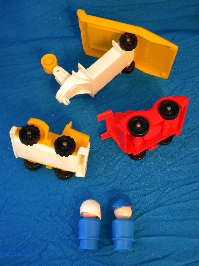 fisher price little people racecar