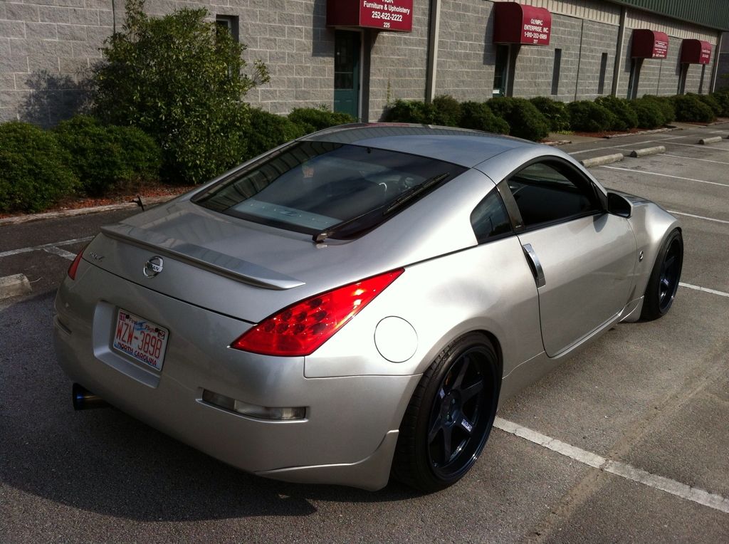 OEM [FS] Chrome Silver (KY0) G35 Rear Splash Guards